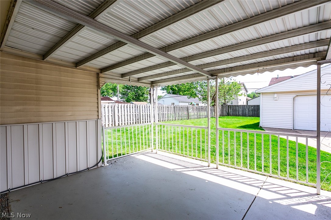6379 Edgehurst Drive Brook Park OH 44142