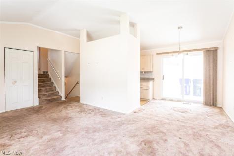 6379 Edgehurst Drive Brook Park OH 44142