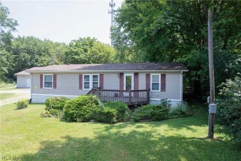 1125 S Johnson Road Sebring OH 44672