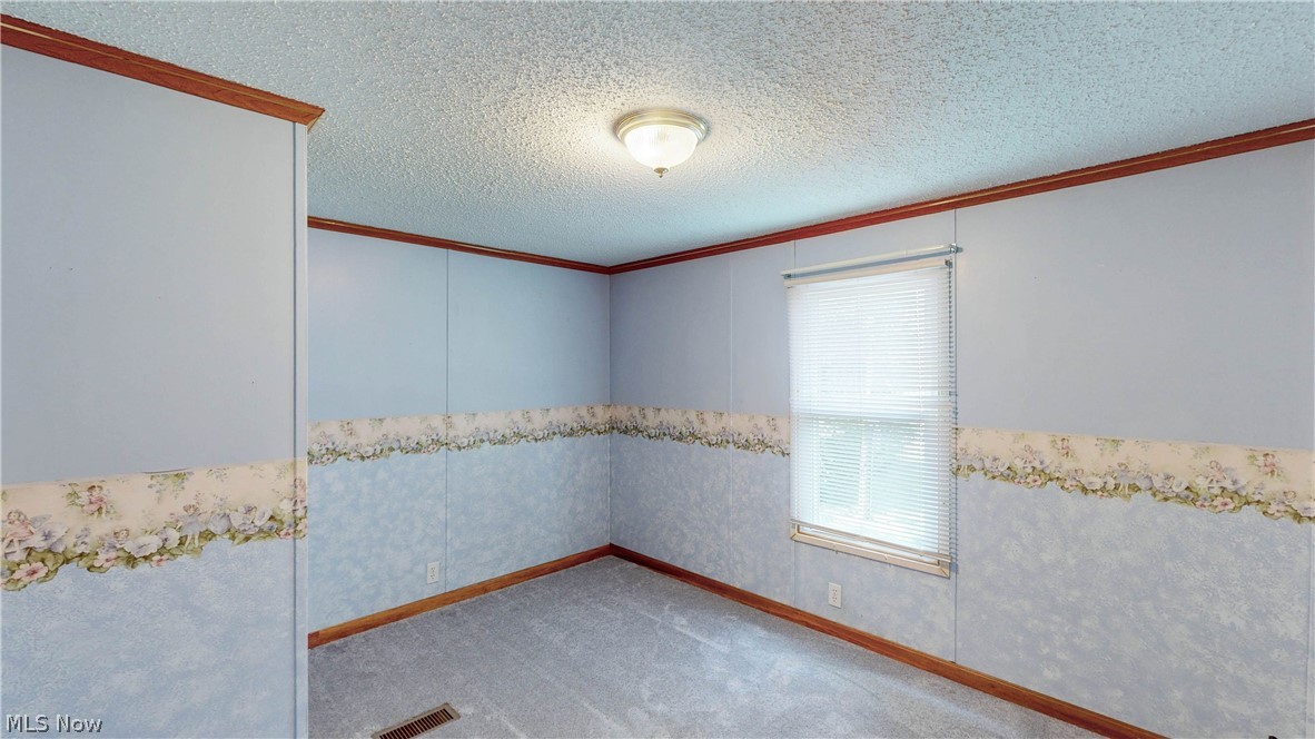 1125 S Johnson Road Sebring OH 44672