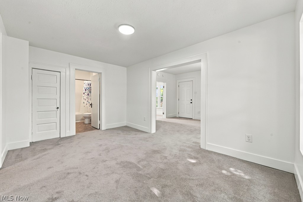 1588 Josephine Avenue Lakemore OH 44250