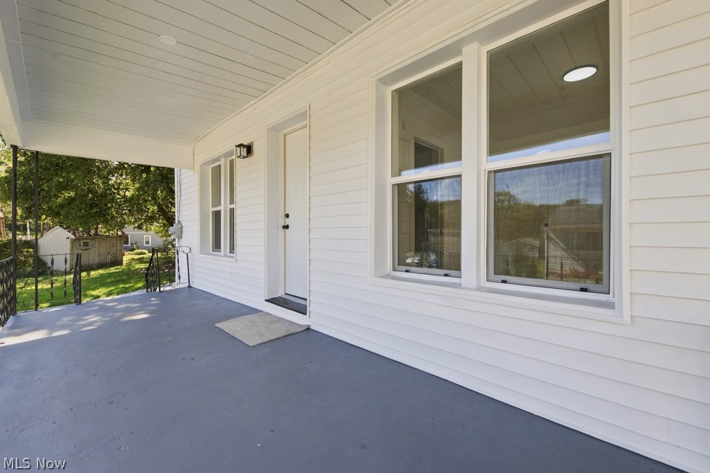 1588 Josephine Avenue Lakemore OH 44250