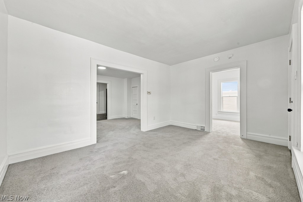 1588 Josephine Avenue Lakemore OH 44250