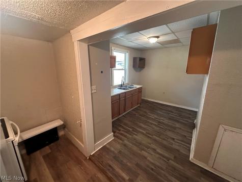 1061 Ackley Street Akron OH 44306