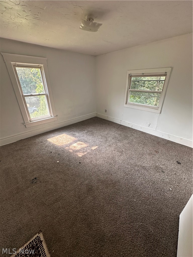 1061 Ackley Street Akron OH 44306
