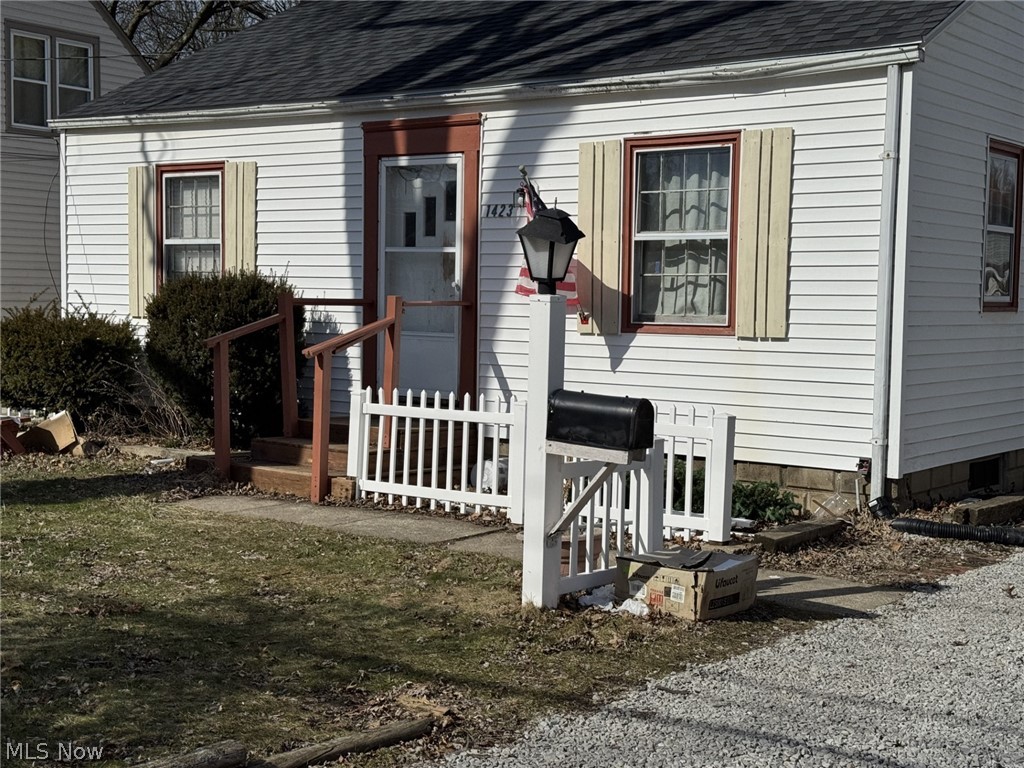 1423 Falls Avenue Cuyahoga Falls OH 44223
