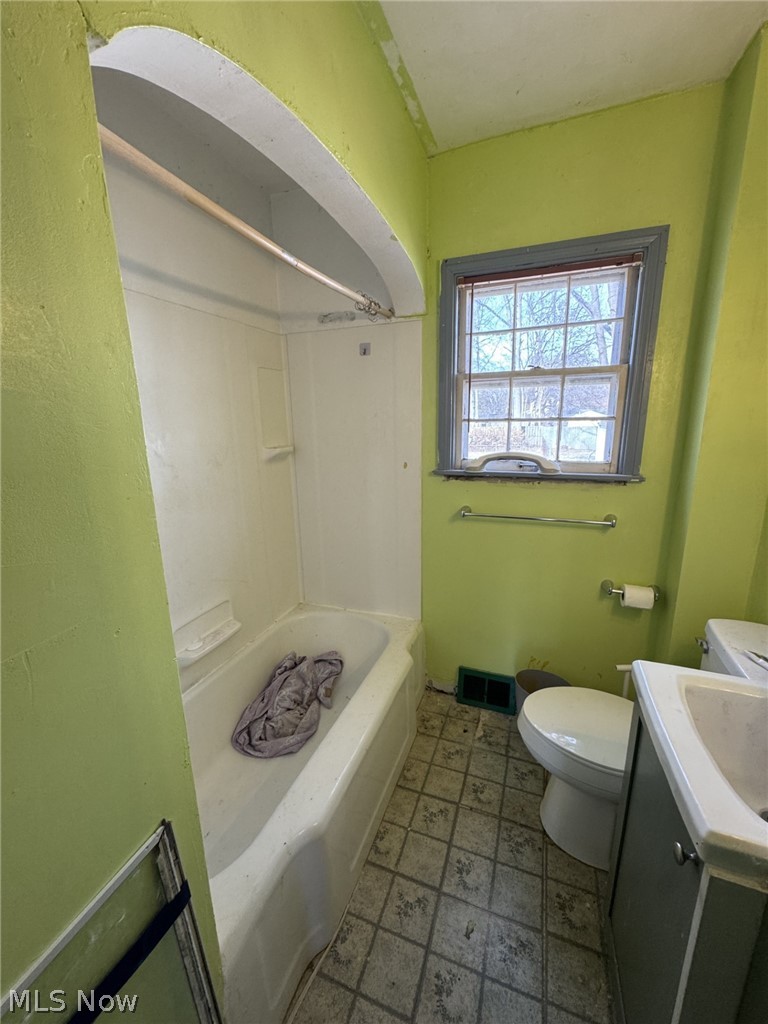 1423 Falls Avenue Cuyahoga Falls OH 44223