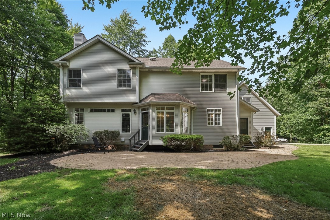 10685 Robert Lane Chagrin Falls OH 44023