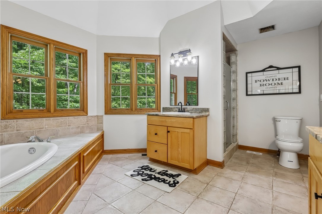 10685 Robert Lane Chagrin Falls OH 44023