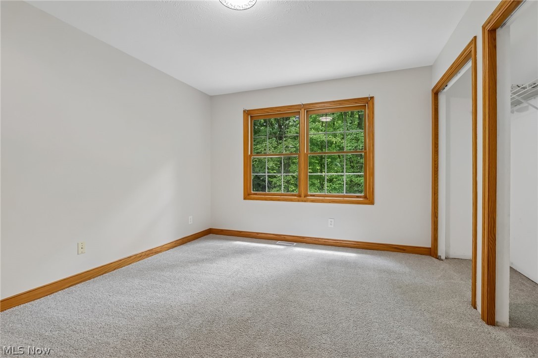10685 Robert Lane Chagrin Falls OH 44023