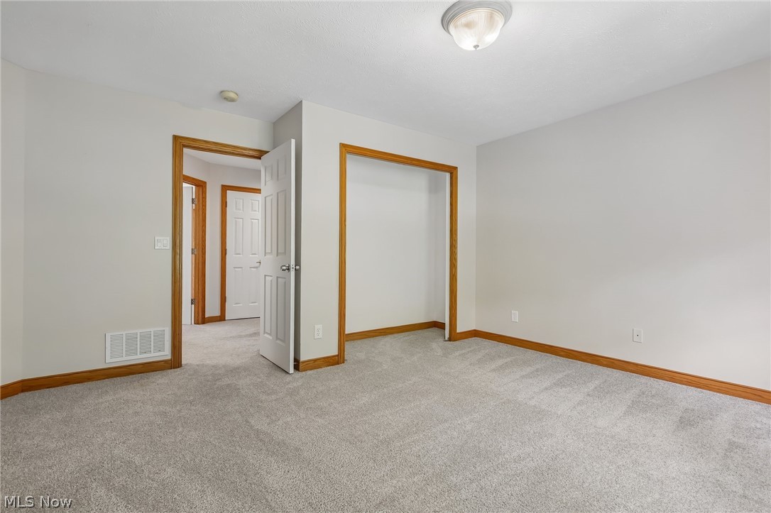 10685 Robert Lane Chagrin Falls OH 44023
