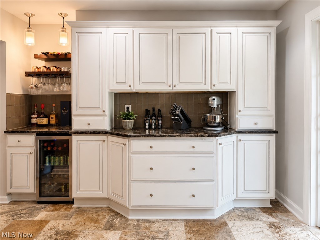 6325 Crossview Road Seven Hills OH 44131