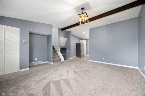 747 Abbe Road N Elyria OH 44035