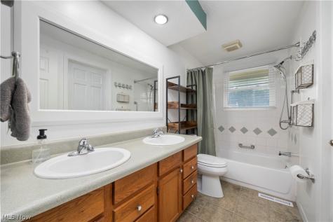 747 Abbe Road N Elyria OH 44035