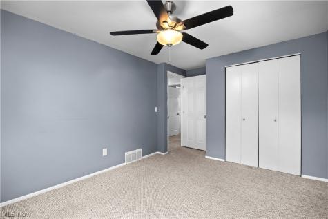 747 Abbe Road N Elyria OH 44035