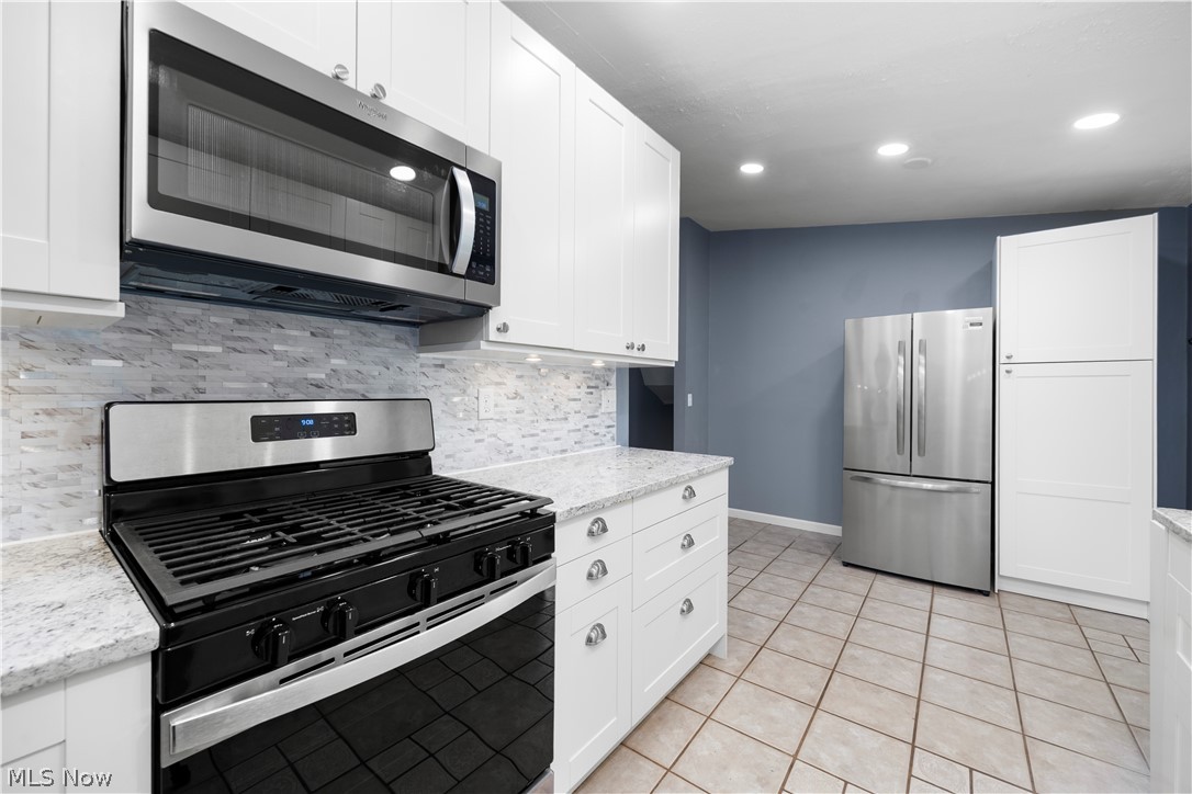747 Abbe Road N Elyria OH 44035