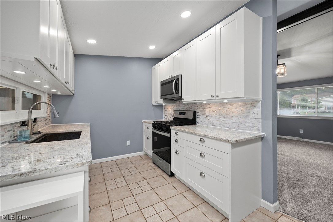 747 Abbe Road N Elyria OH 44035