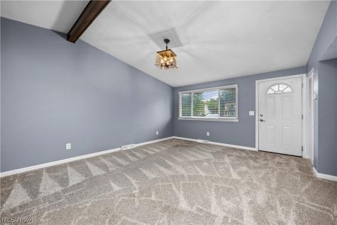 747 Abbe Road N Elyria OH 44035