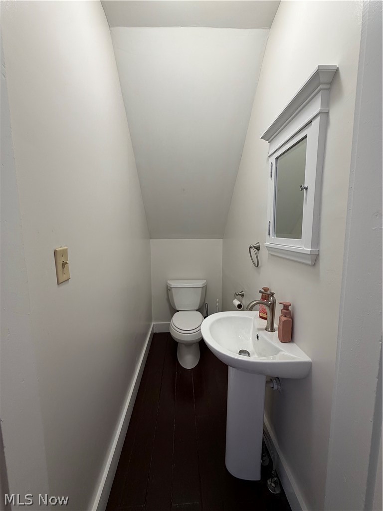 490 E Union Avenue Mcconnelsville OH 43756