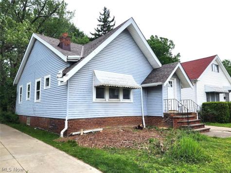19381 Pasnow Avenue Euclid OH 44119