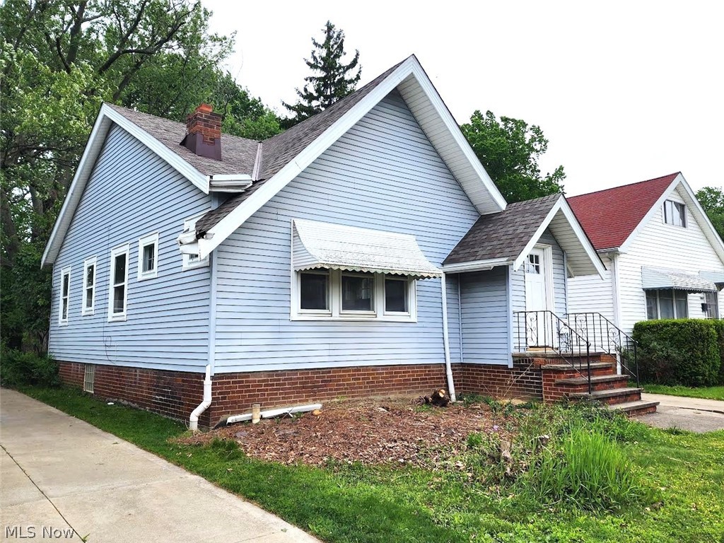 19381 Pasnow Avenue Euclid OH 44119