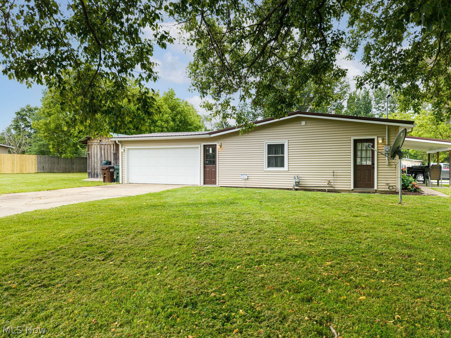 35325 West Road Grafton OH 44044