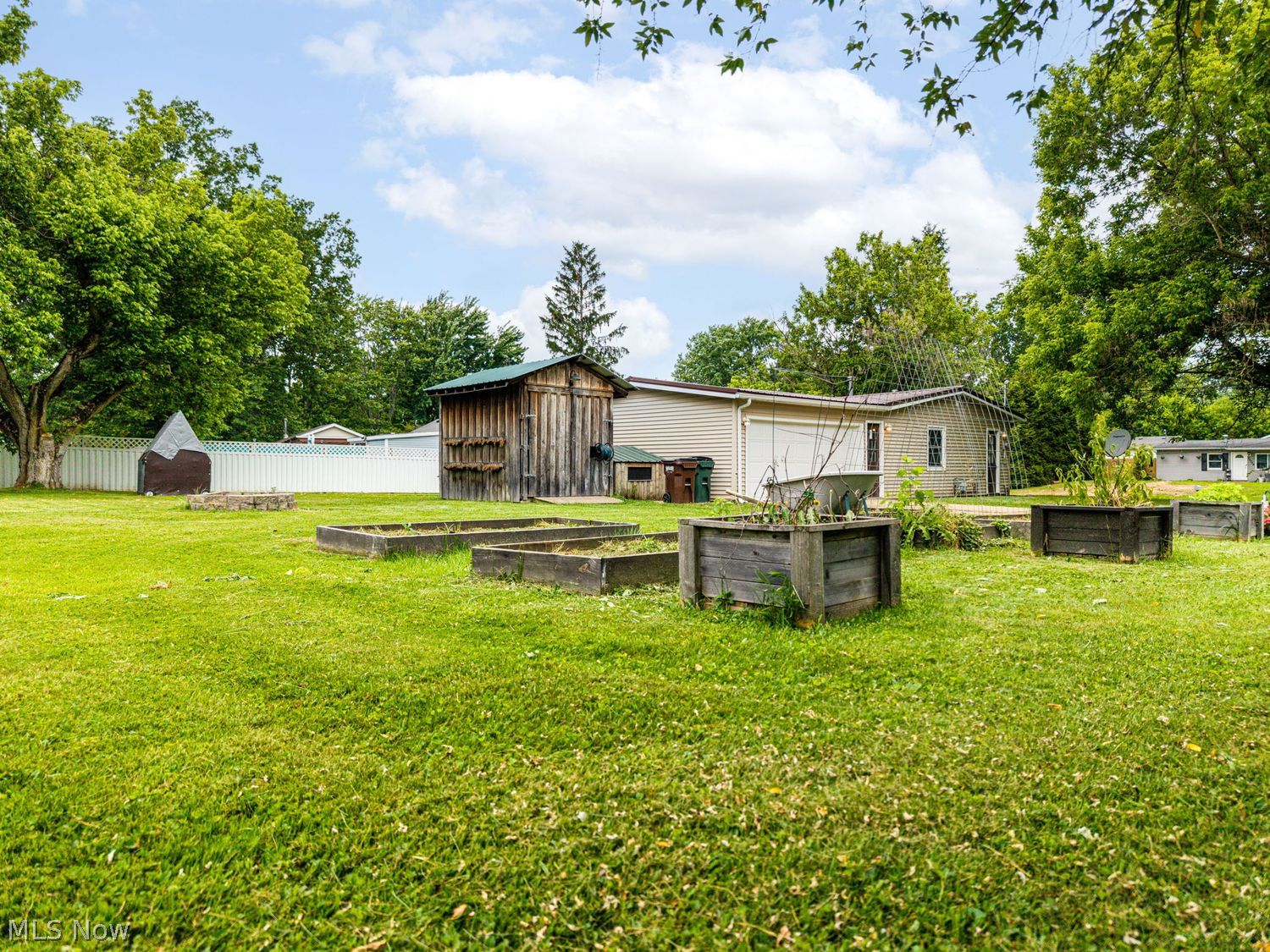 35325 West Road Grafton OH 44044