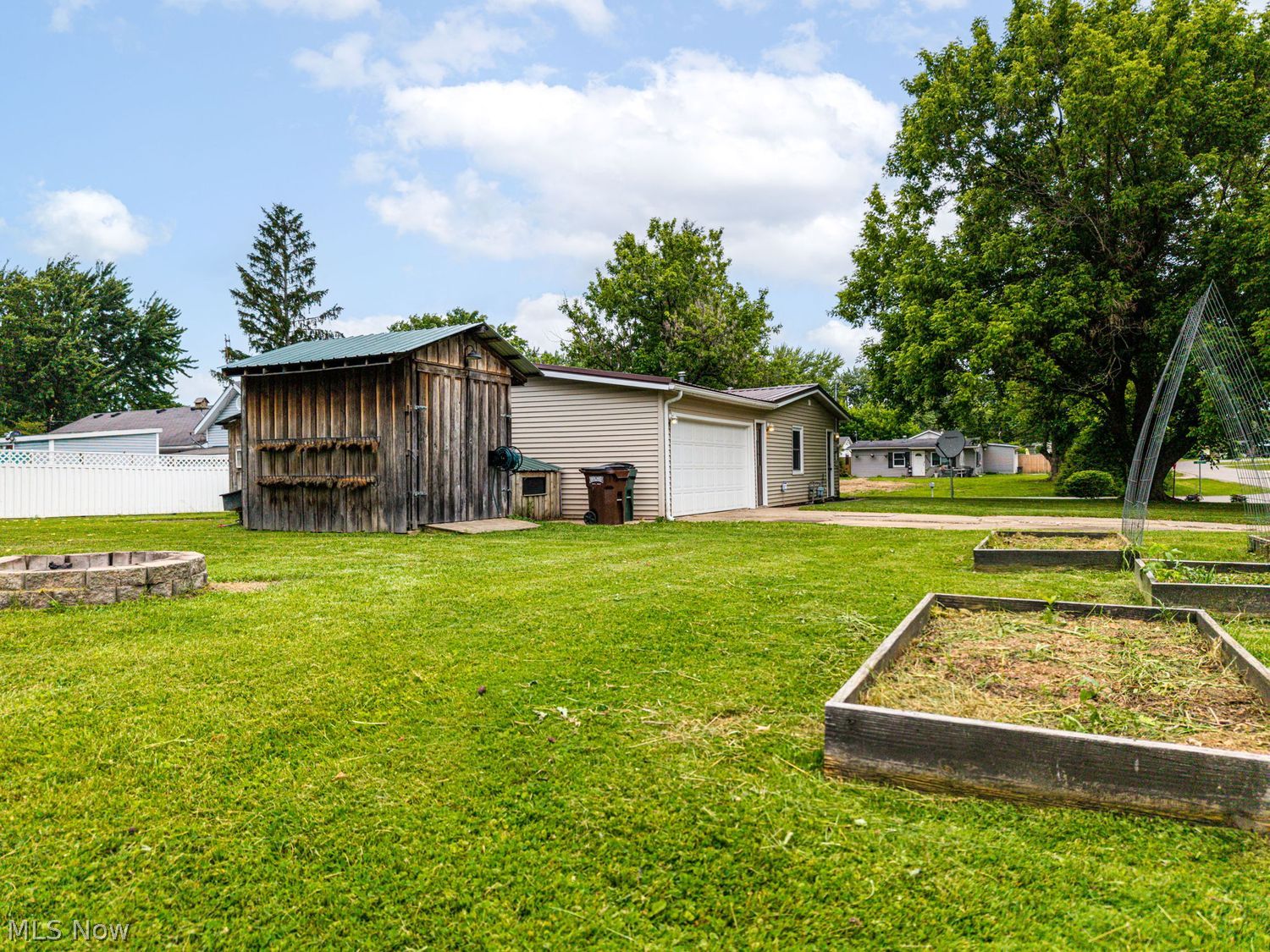 35325 West Road Grafton OH 44044