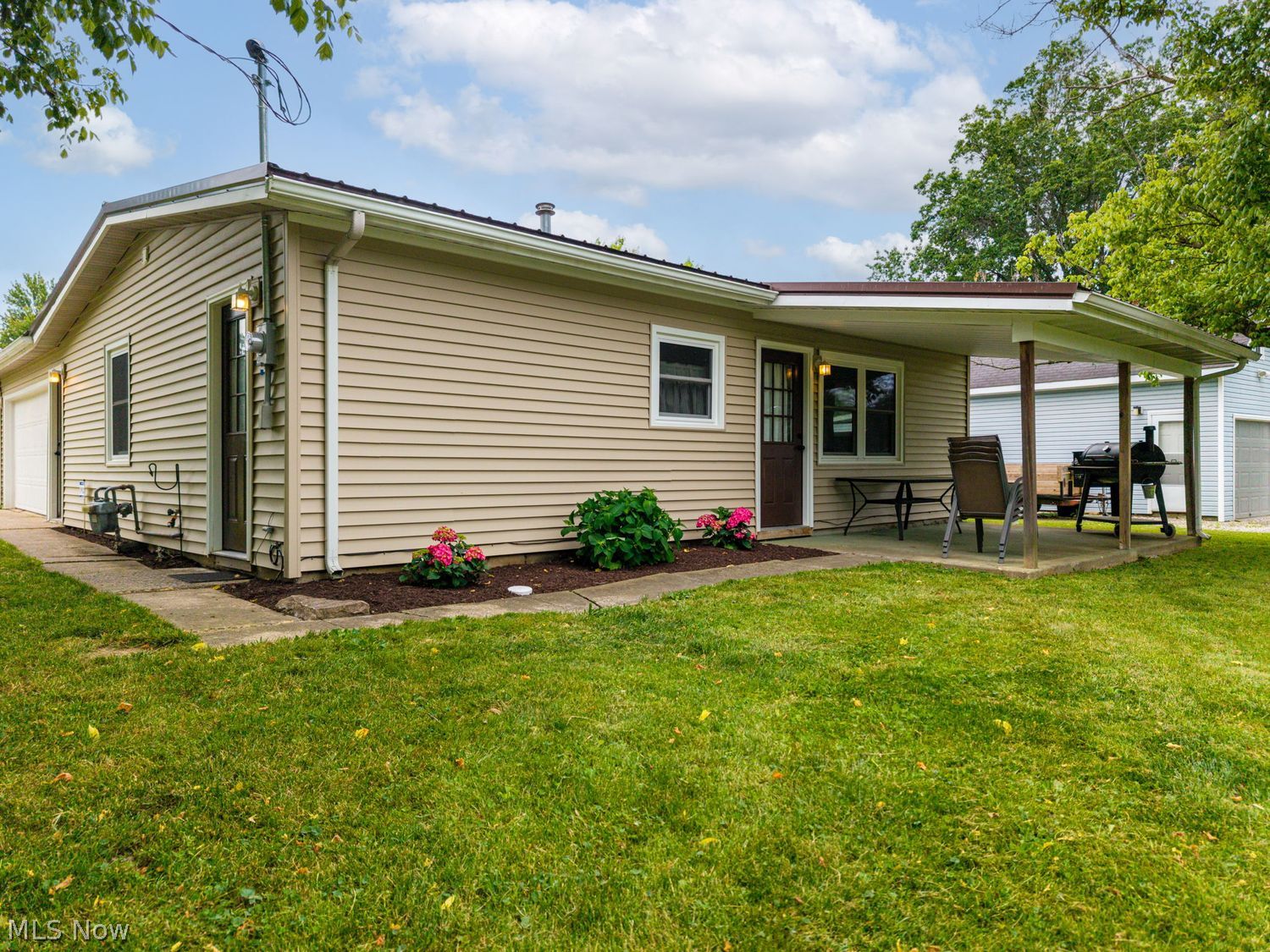 35325 West Road Grafton OH 44044