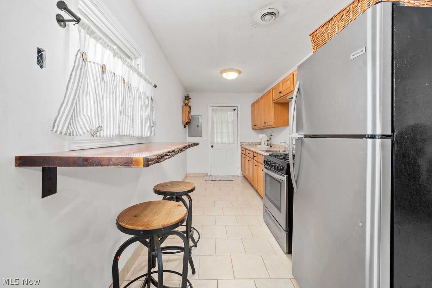 35325 West Road Grafton OH 44044