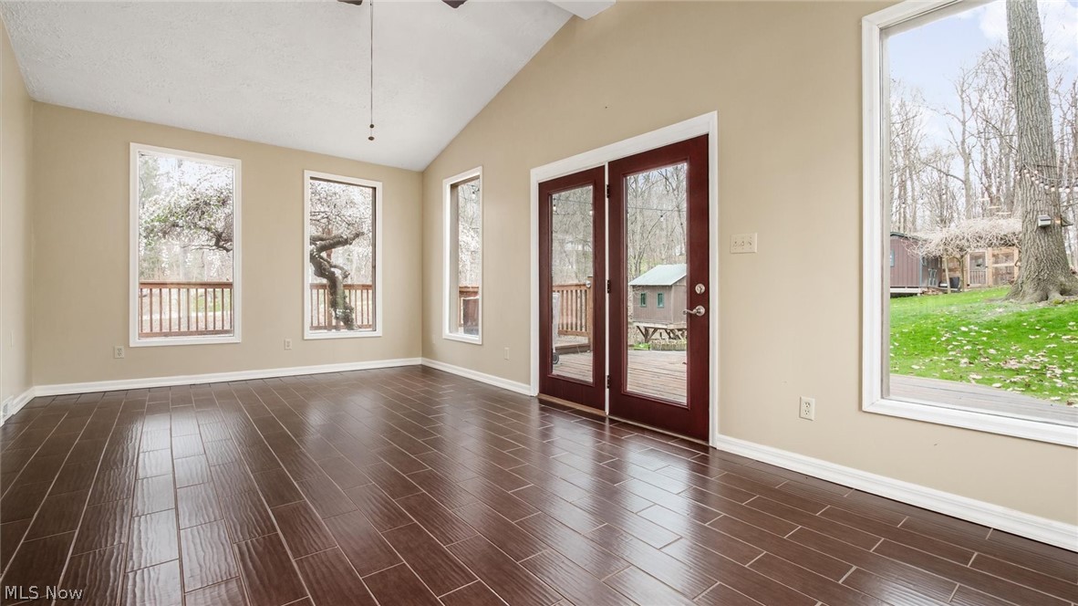 2930 Tarkman Drive Nashport OH 43830