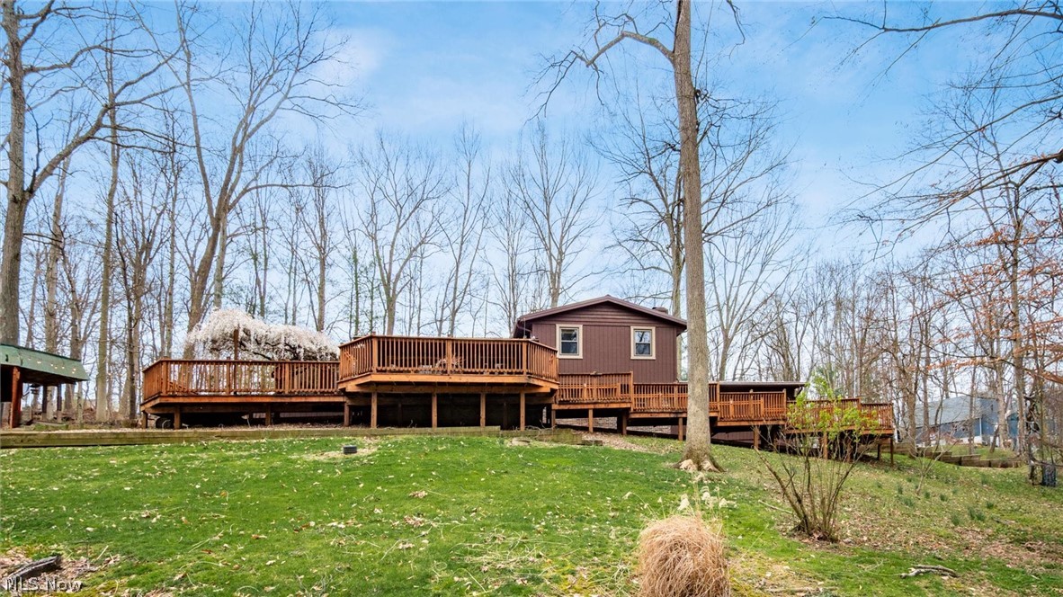 2930 Tarkman Drive Nashport OH 43830