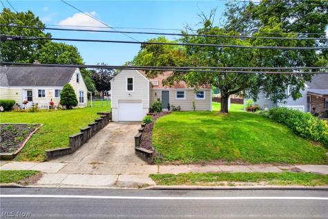 2747 Lincoln Way NW Massillon OH 44647