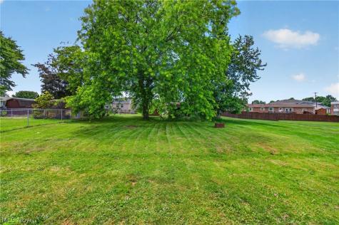 2747 Lincoln Way NW Massillon OH 44647