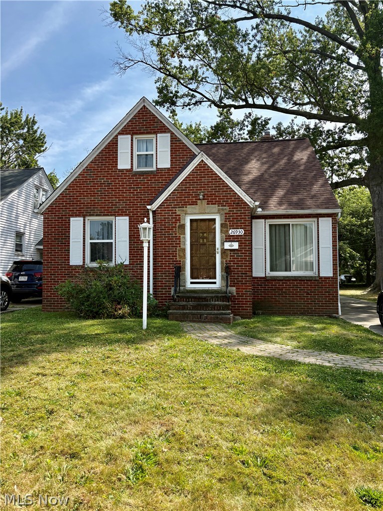 26930 Oriole Avenue Euclid OH 44132