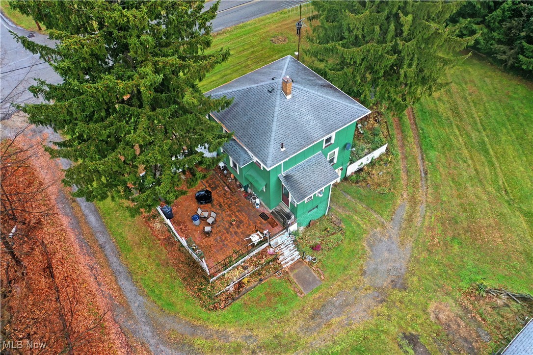 9210 Howland Springs Road SE Howland OH 44484