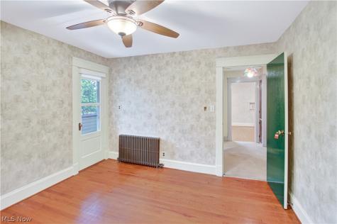 16317 Clifton Boulevard Lakewood OH 44107