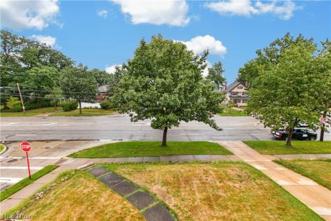 16317 Clifton Boulevard Lakewood OH 44107
