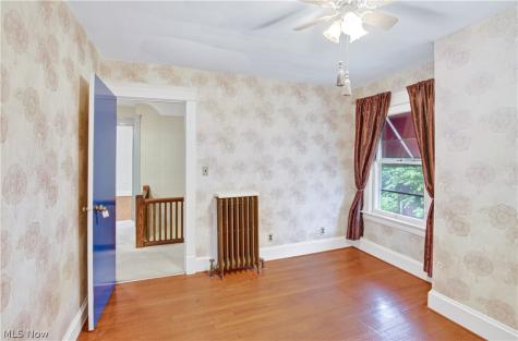 16317 Clifton Boulevard Lakewood OH 44107