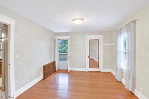 16317 Clifton Boulevard Lakewood OH 44107