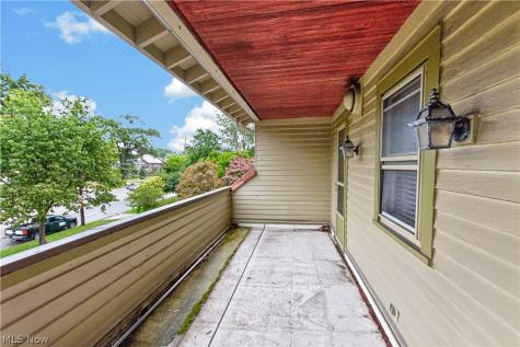 16317 Clifton Boulevard Lakewood OH 44107