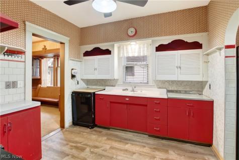 16317 Clifton Boulevard Lakewood OH 44107
