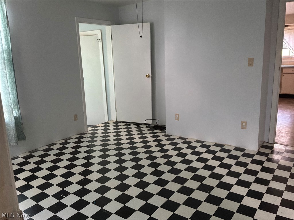 816 Delaware Street Martins Ferry OH 43935