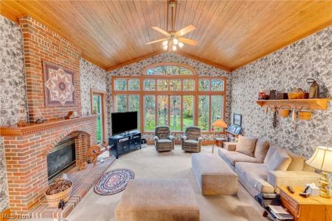 24242 Quarry Road Wellington OH 44090