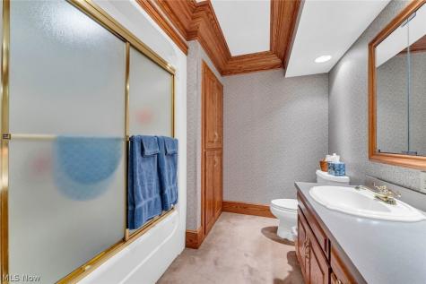 24242 Quarry Road Wellington OH 44090