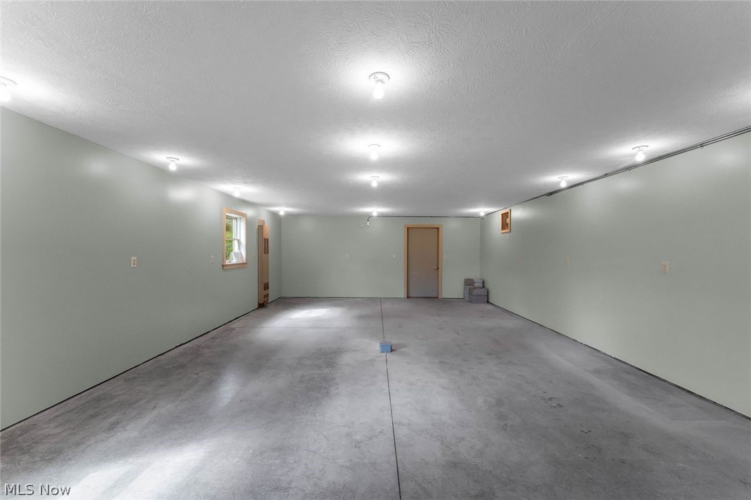 24242 Quarry Road Wellington OH 44090