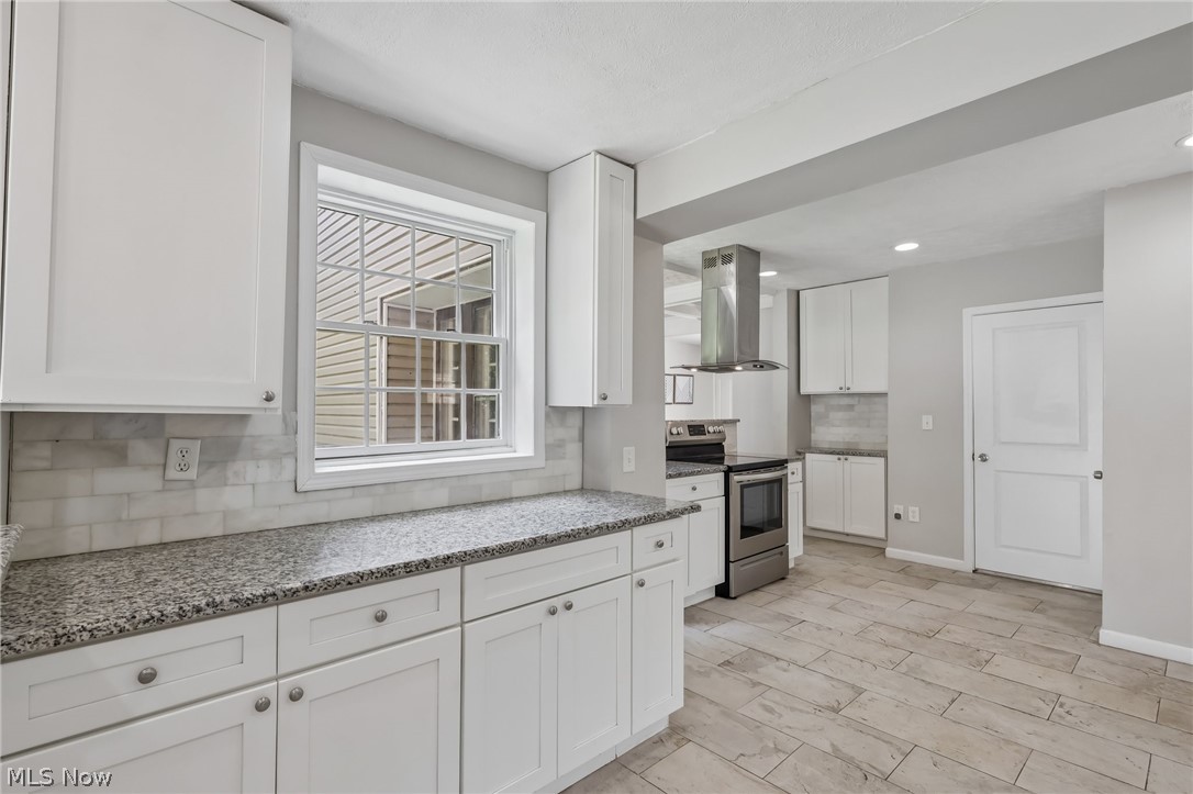 875 Hereford Drive Akron OH 44303