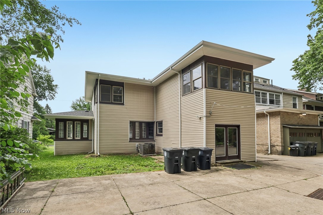 875 Hereford Drive Akron OH 44303