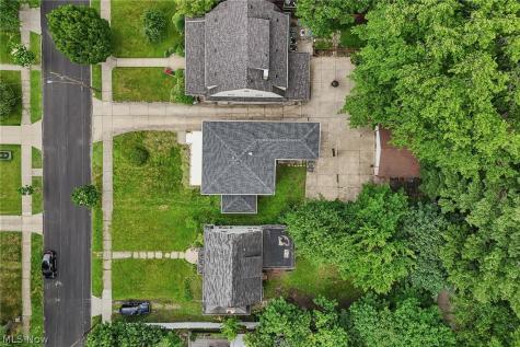 875 Hereford Drive Akron OH 44303