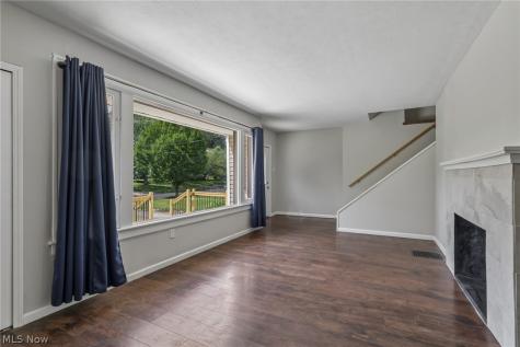 875 Hereford Drive Akron OH 44303